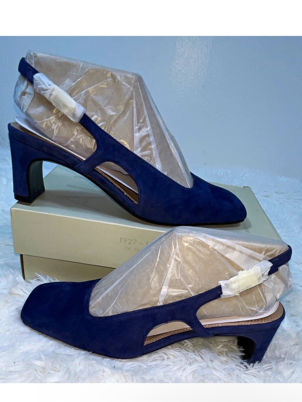 Naturalizer Women’s Carmen midnight blue Suede Slingback Block Heels size 8.5M